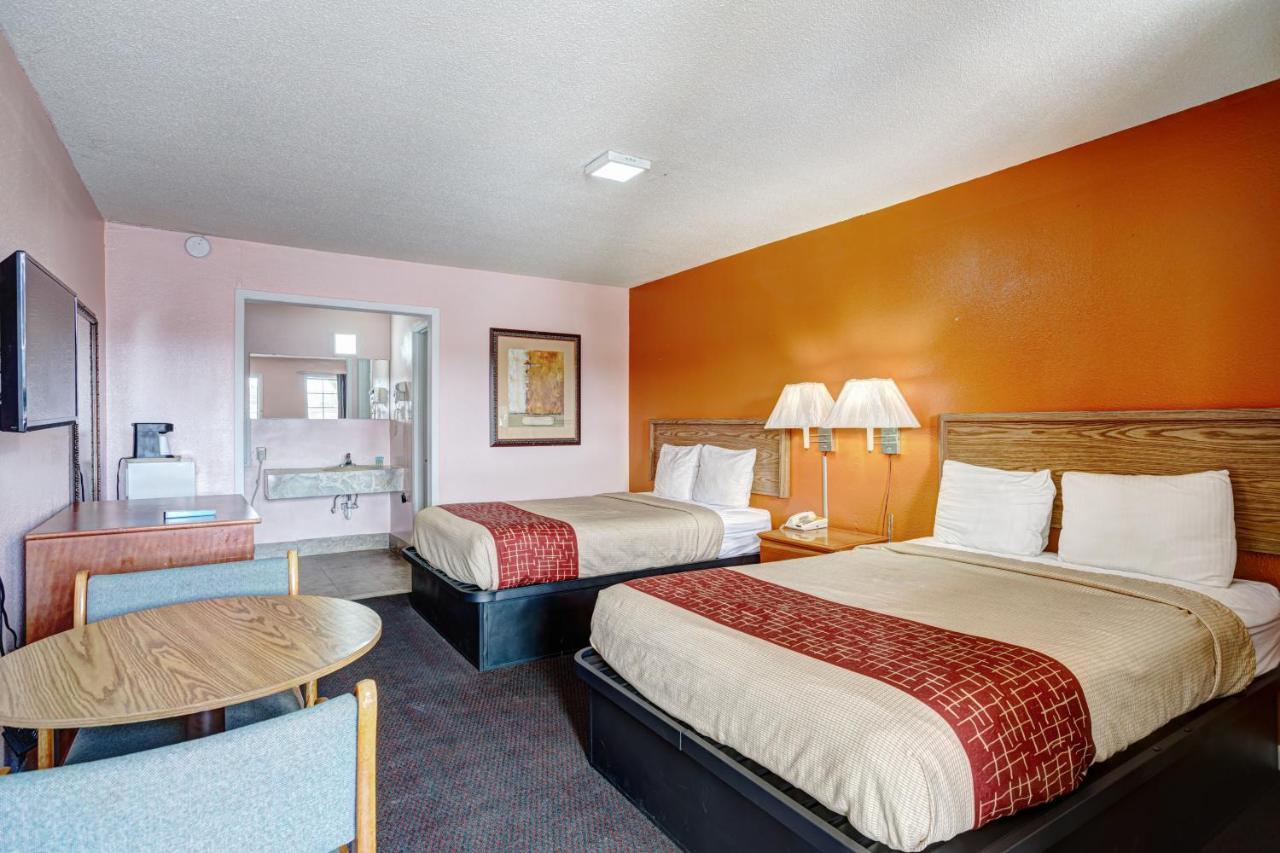 Regency Inn Fayetteville Exterior foto