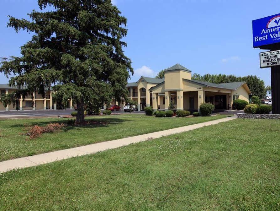 Regency Inn Fayetteville Exterior foto